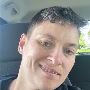 Meet your Posher, Felicia